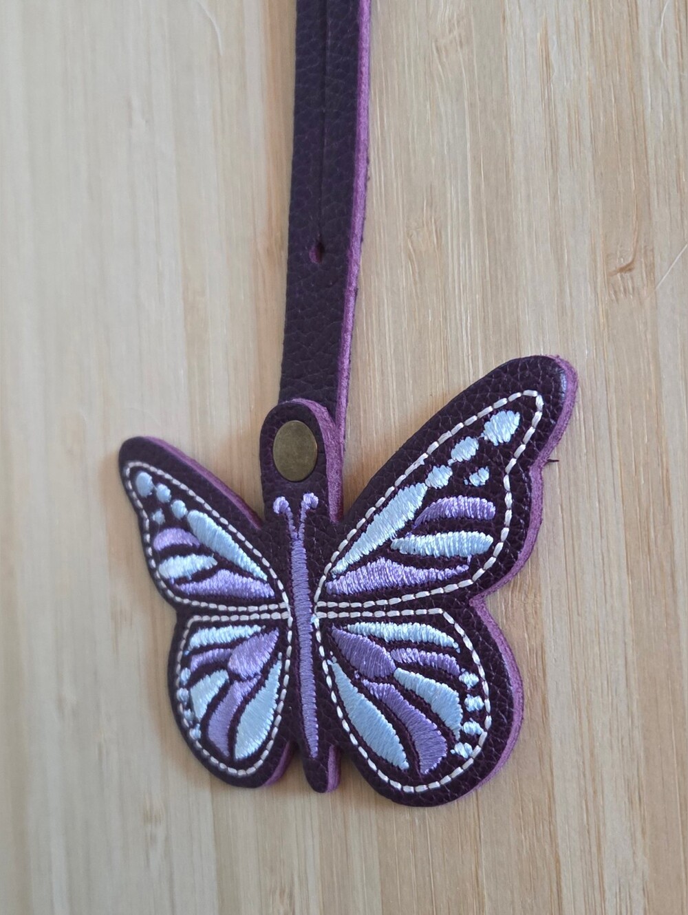 Portland Leather Monarca Butterfly Bag Charm Tassel in Plum - Picture 3 of 5